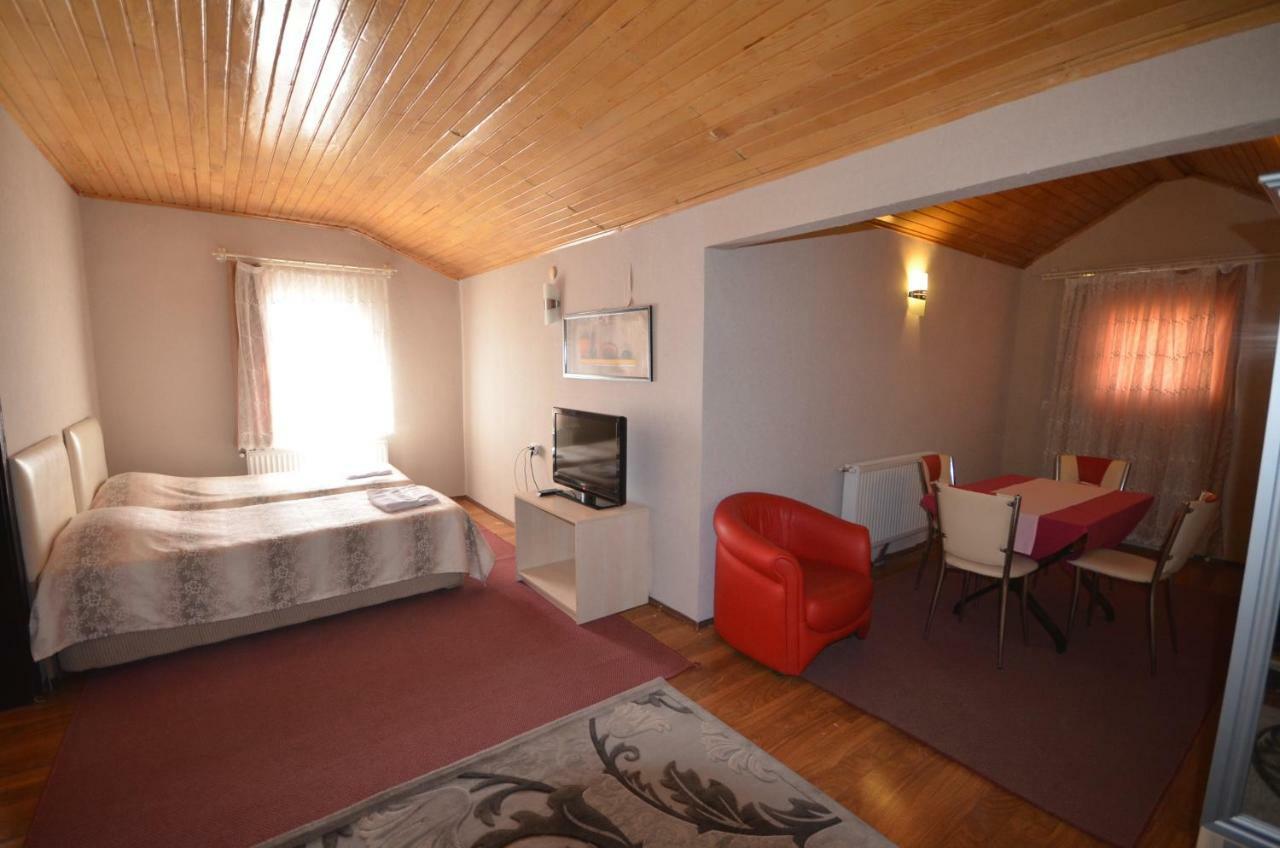 Bildik Hotel Sarıkamış Esterno foto